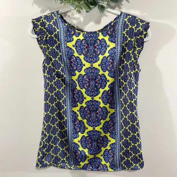 The Limited Sleeveless Ruffle Shoulder Shell Blouse XS - Picture 1 of 16